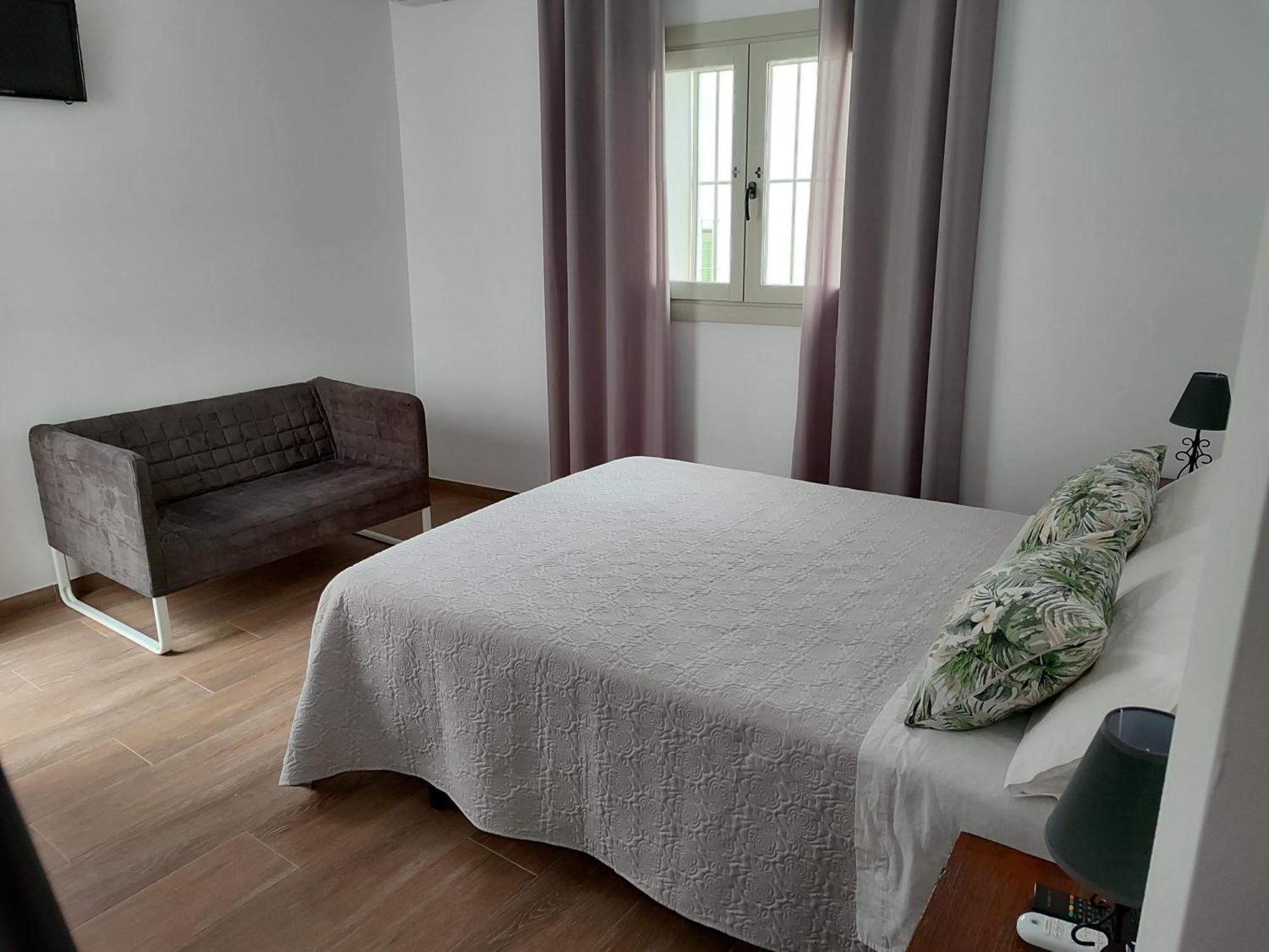 Casa Duplex En El Centro Apartment Carmona  Ngoại thất bức ảnh